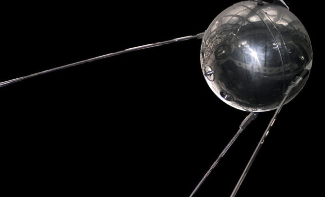 Replica del satellite Sputnik1 custodito nel museo della Nasa a Washington