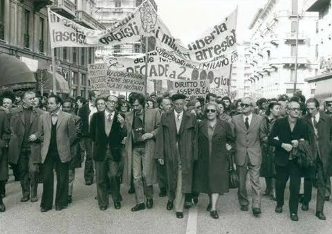 Milano Corteo