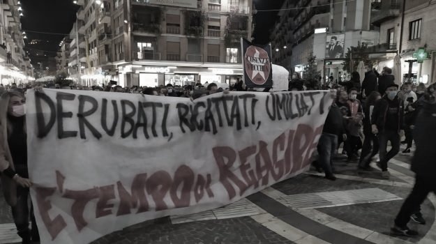 Manifestazione Cosenza