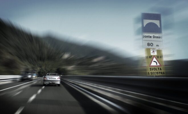 Auto in autostrada