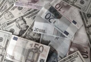 Dollari ed Euro