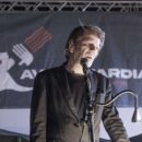 Il legame tra arte, vita e politica: intervista a Pierpaolo Capovilla alla festa Avanguardia